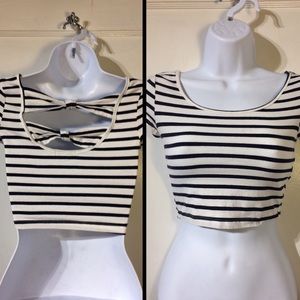 Black & White Bow Back Striped Crop Top XS EUC